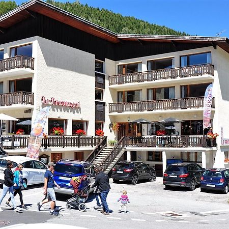 Hotel Le Provencal Лес дьо Алпс Екстериор снимка