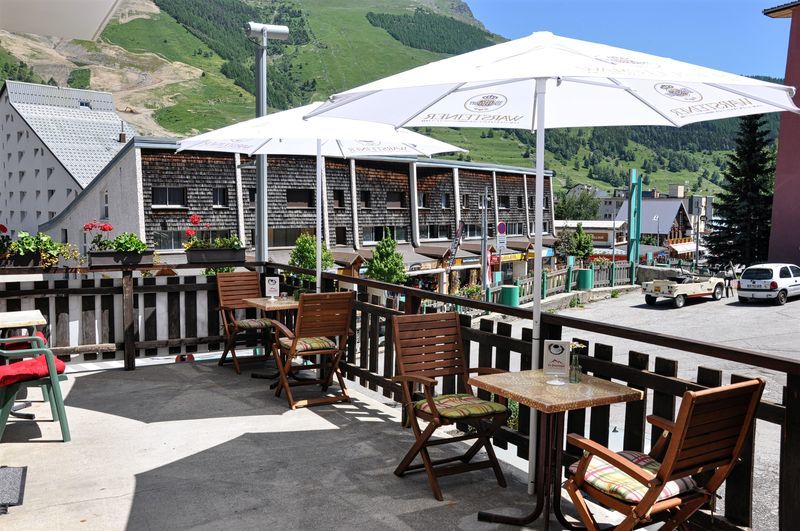 Hotel Le Provencal Лес дьо Алпс Екстериор снимка